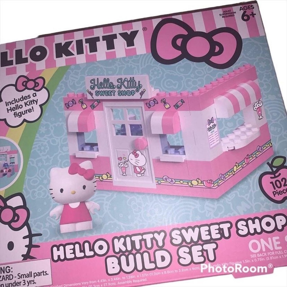 HELLO KITTY SWEET SHOP BUILD SET